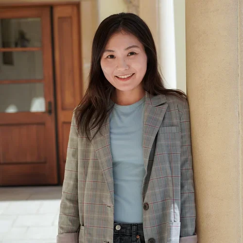 Rachel Choi Headshot