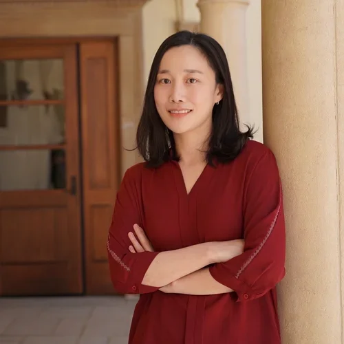 Jengmin Kang Headshot